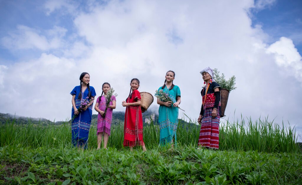 people possibly from different generations dress 2025 03 15 22 02 13 utc